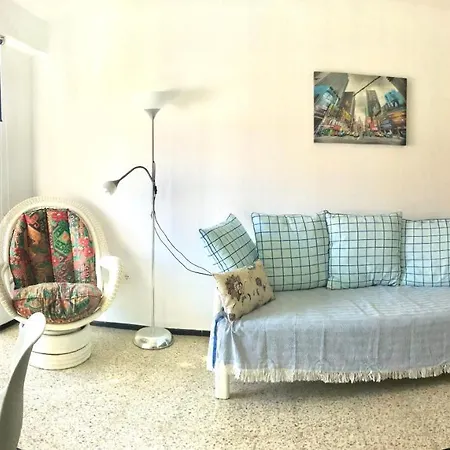 Bruno's House Pearl * Candelaria